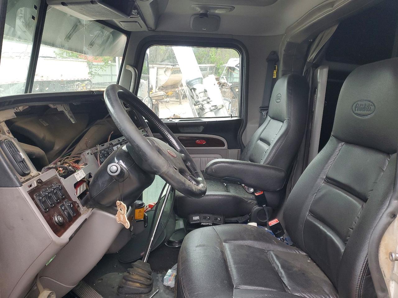 2019 PETERBILT All other VIN 1XPXD49X0KD610145 photo 5