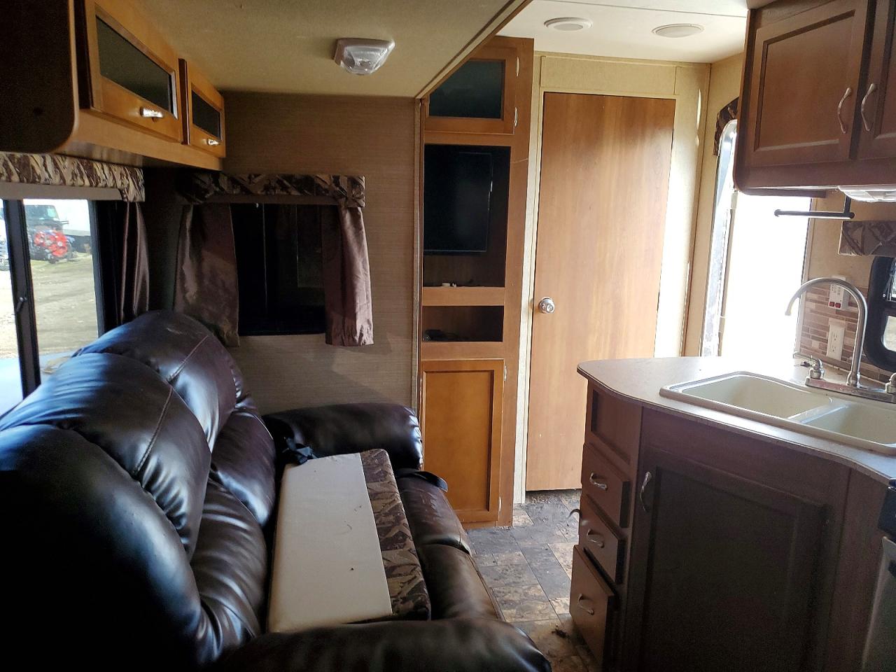 2015 FOREST Catalina VIN 5ZT2CAUB5FA020277 photo 5