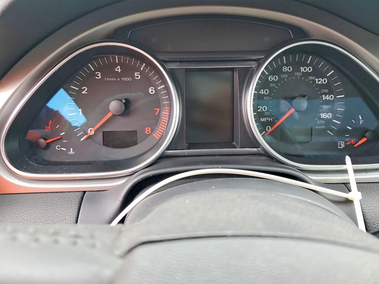 2007 Audi Q7 VIN WA1BV74L27D073925 photo 9