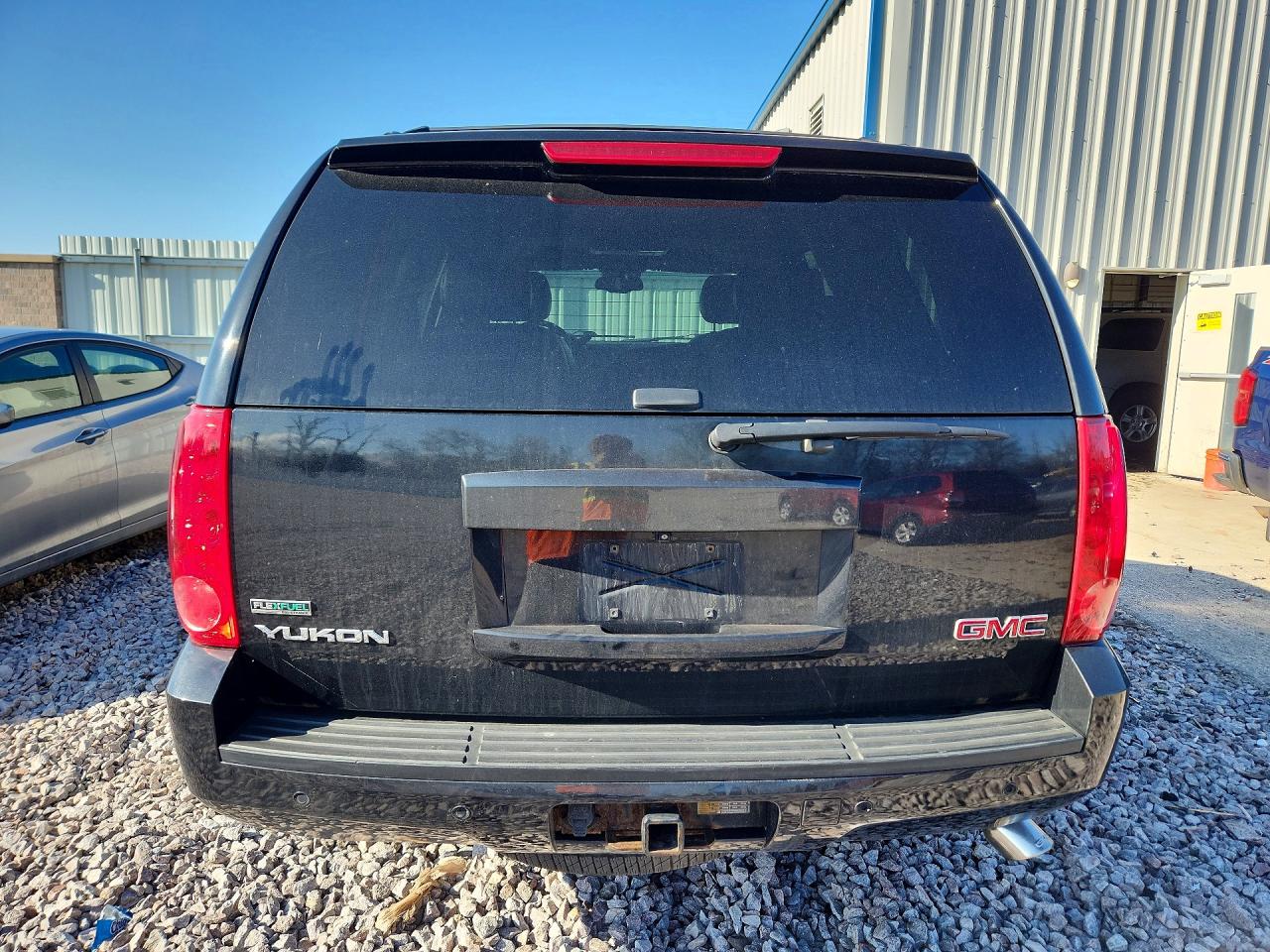 2010 GMC Yukon VIN 1GKUKCE03AR254521 photo 6