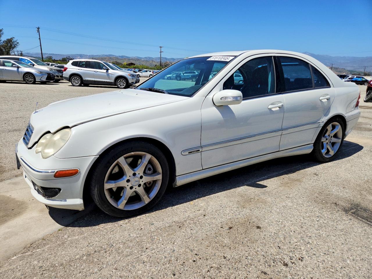 2007 Mercedes-Benz C class VIN WDBRF52H27F861790 photo 1