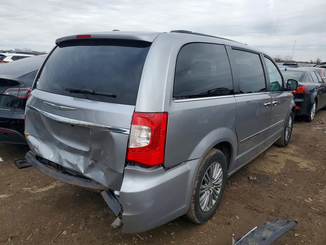2016 Chrysler Minivan VIN 2C4RC1CG4GR190432 photo 3