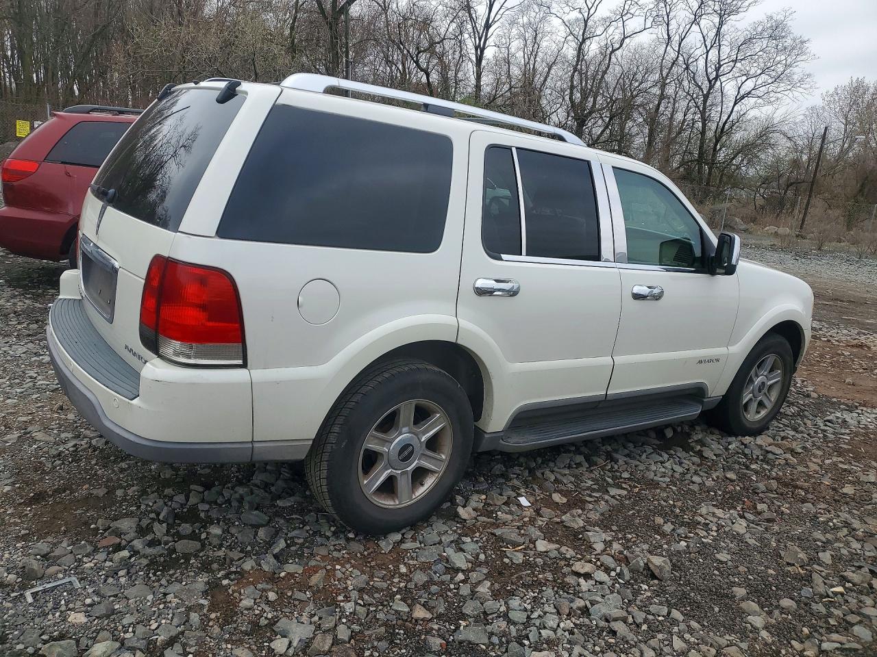2004 LINCOLN Aviator VIN 5LMEU88H24ZJ44887 photo 3