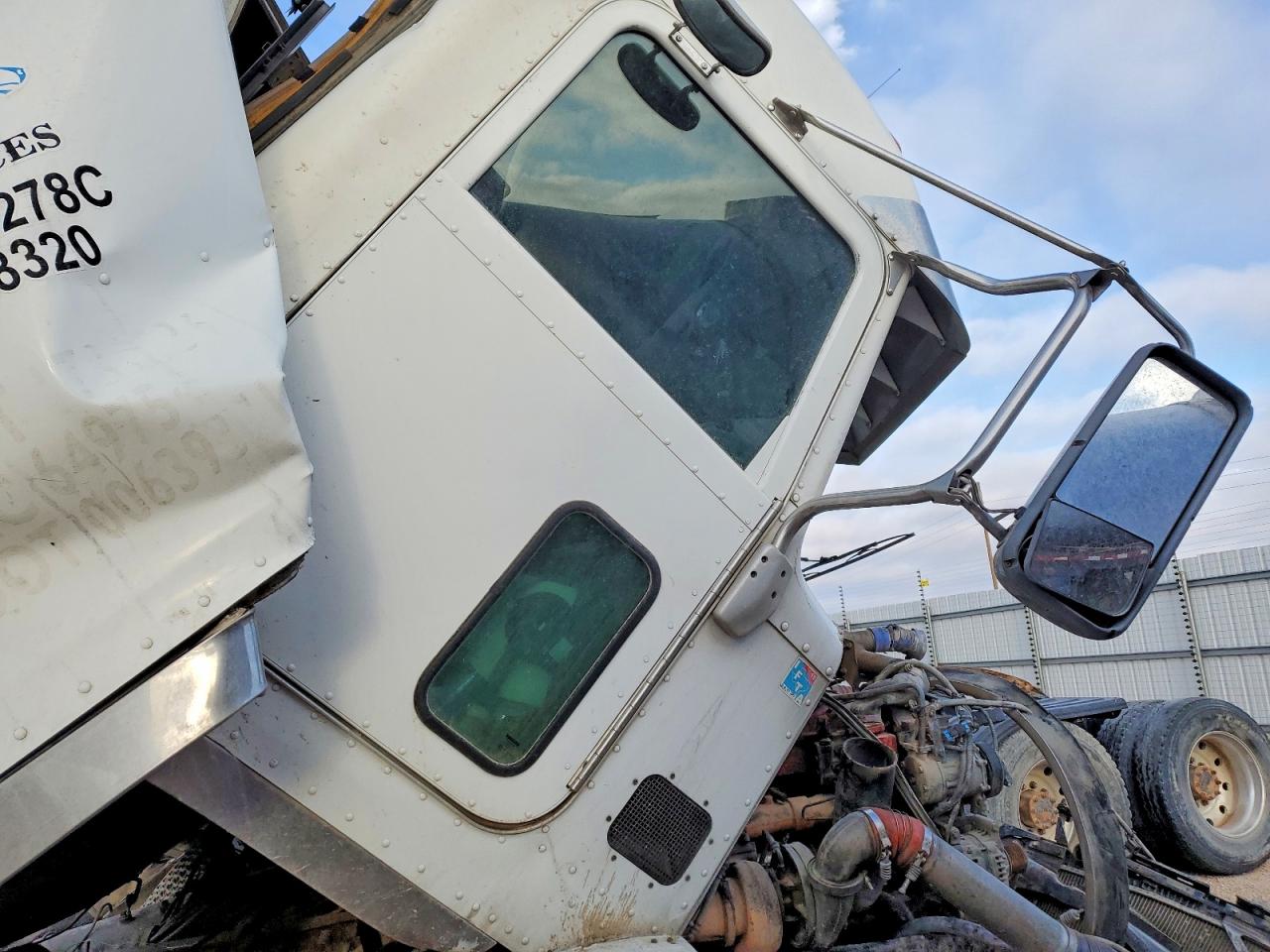 2012 PETERBILT All other VIN 1XPHD49X5CD125117 photo 5