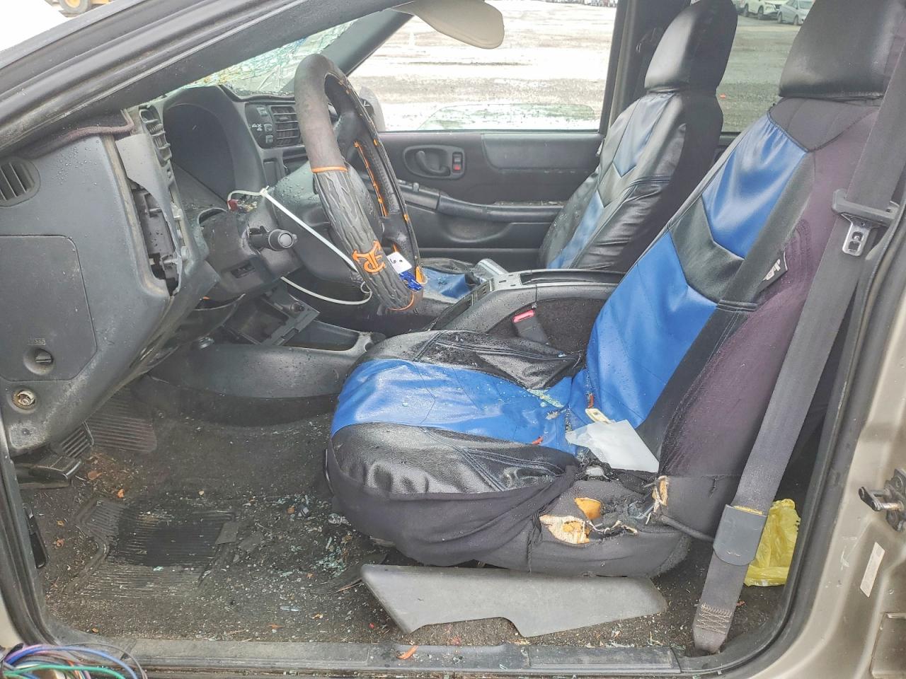 2003 CHEV S10 VIN 1GCDT13X53K123860 photo 7