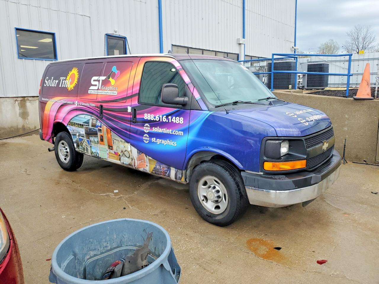 2014 Chevrolet Express VIN 1GCWGFCB6E1126256 photo 4