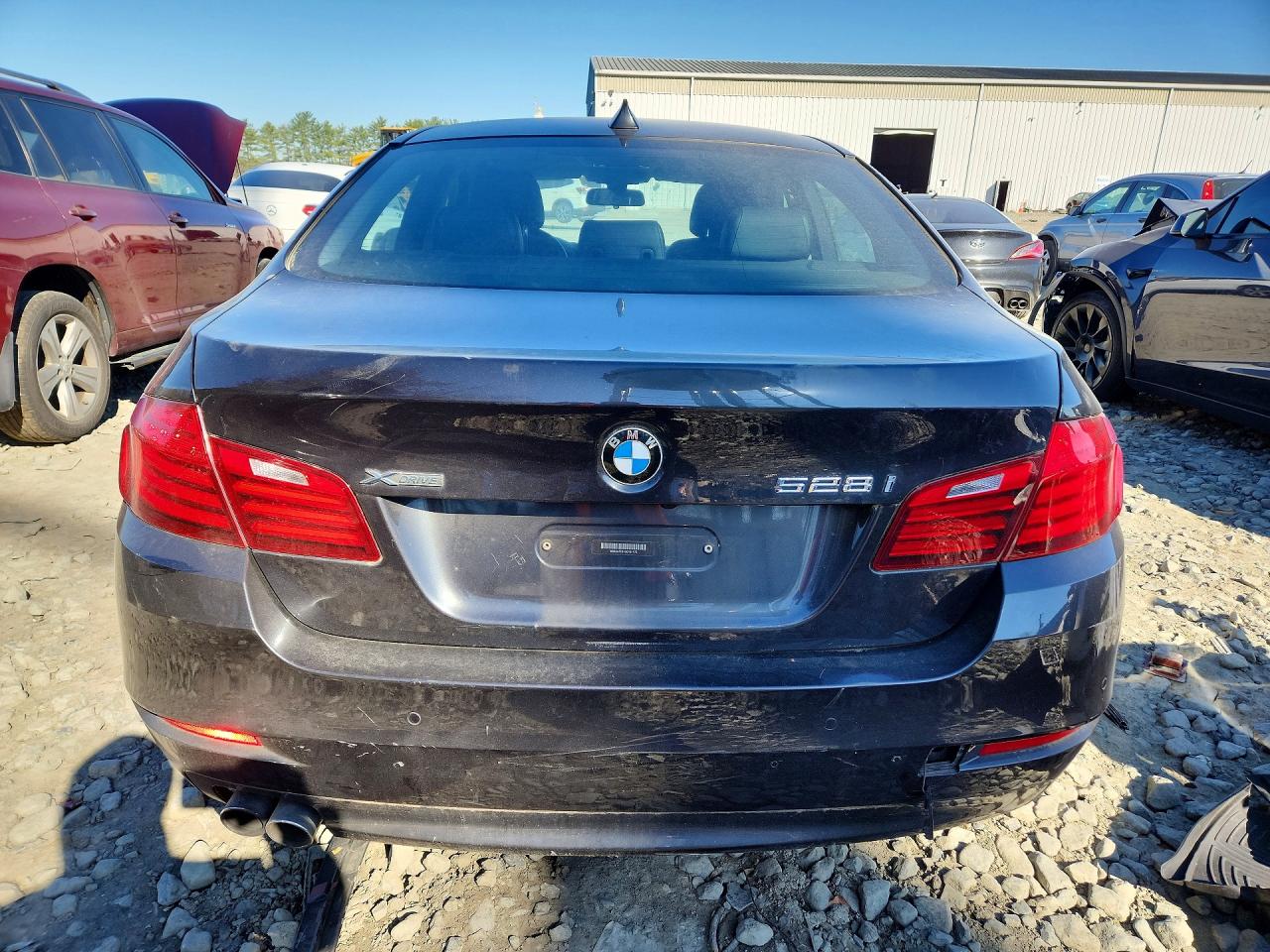2016 BMW 5 series VIN WBA5A7C51GG151172 photo 6