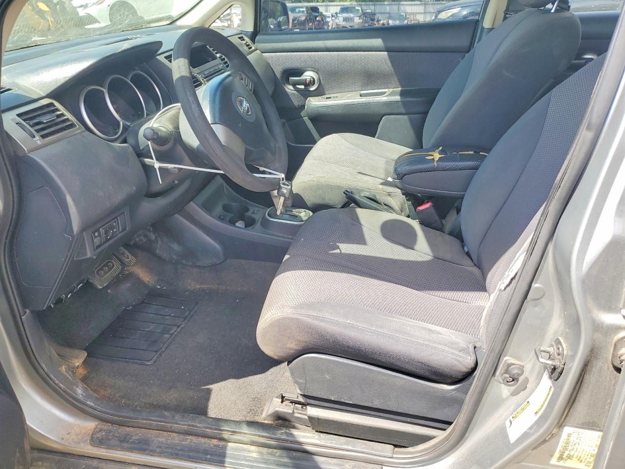 2007 Nissan Versa VIN 3N1BC13E87L430971 photo 7
