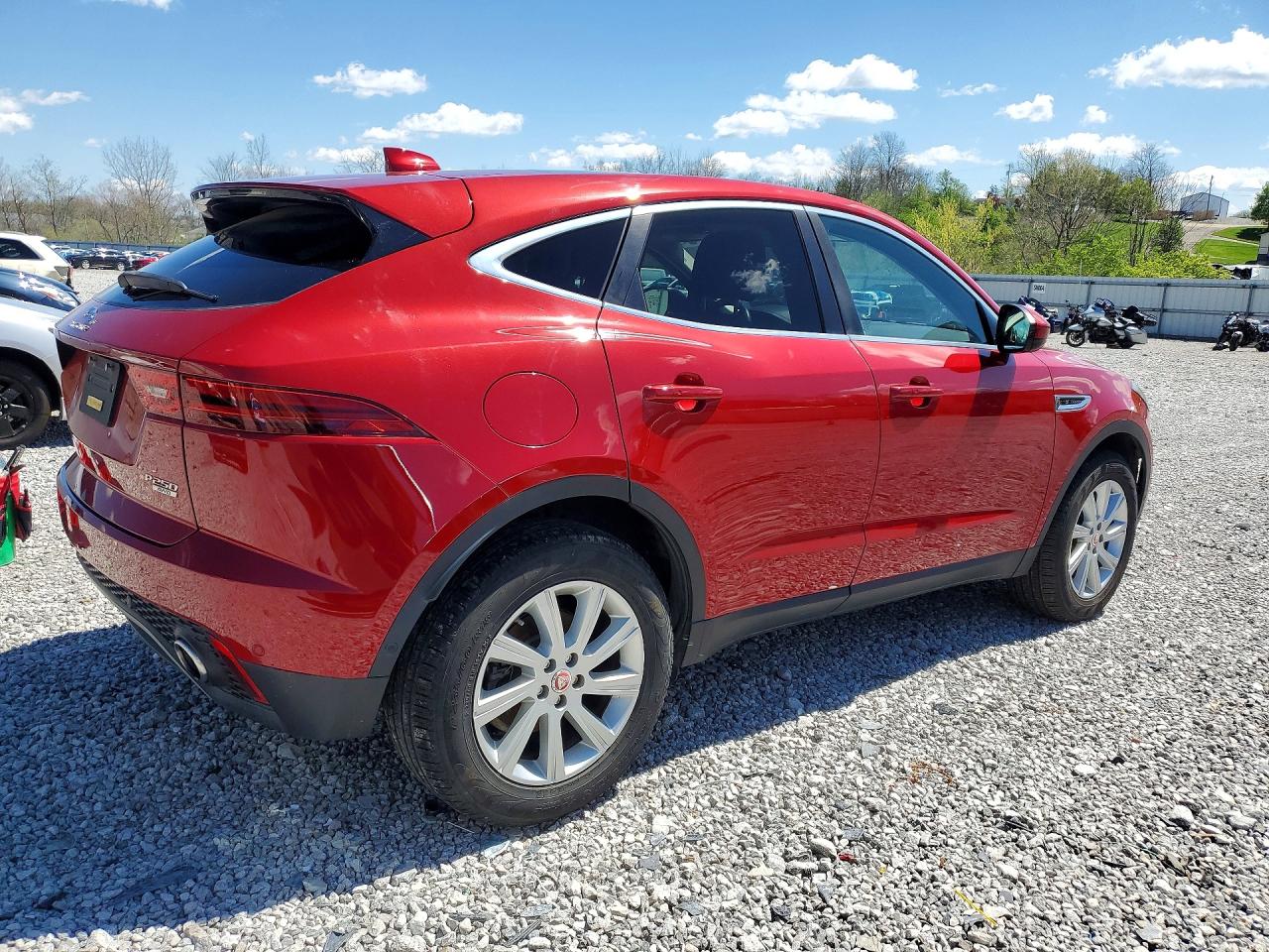 2018 JAGUAR Etype VIN SADFJ2FX6J1Z07424 photo 3