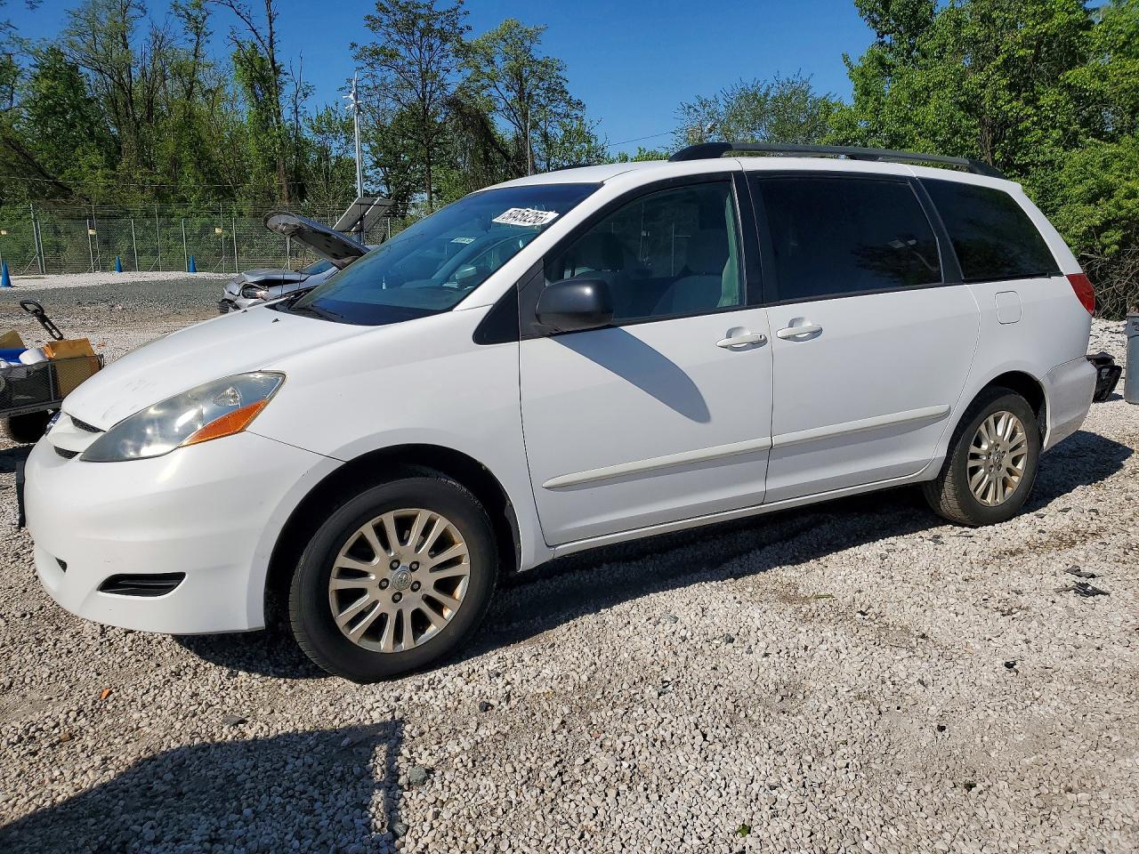 2007 TOYT Sienna VIN 5TDBK23C87S008410 photo 1