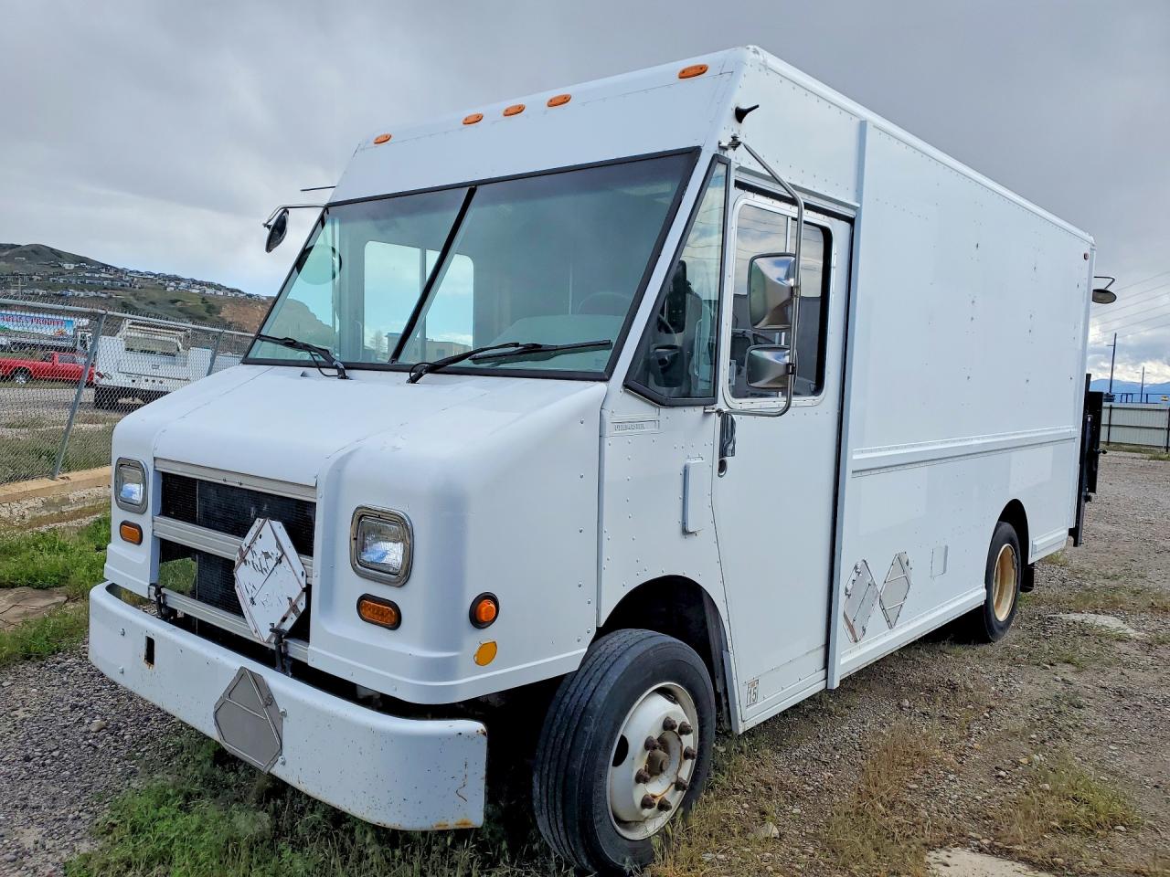 2004 FREIGHTLINER All other VIN 4UZAANBW44CM51383 photo 1