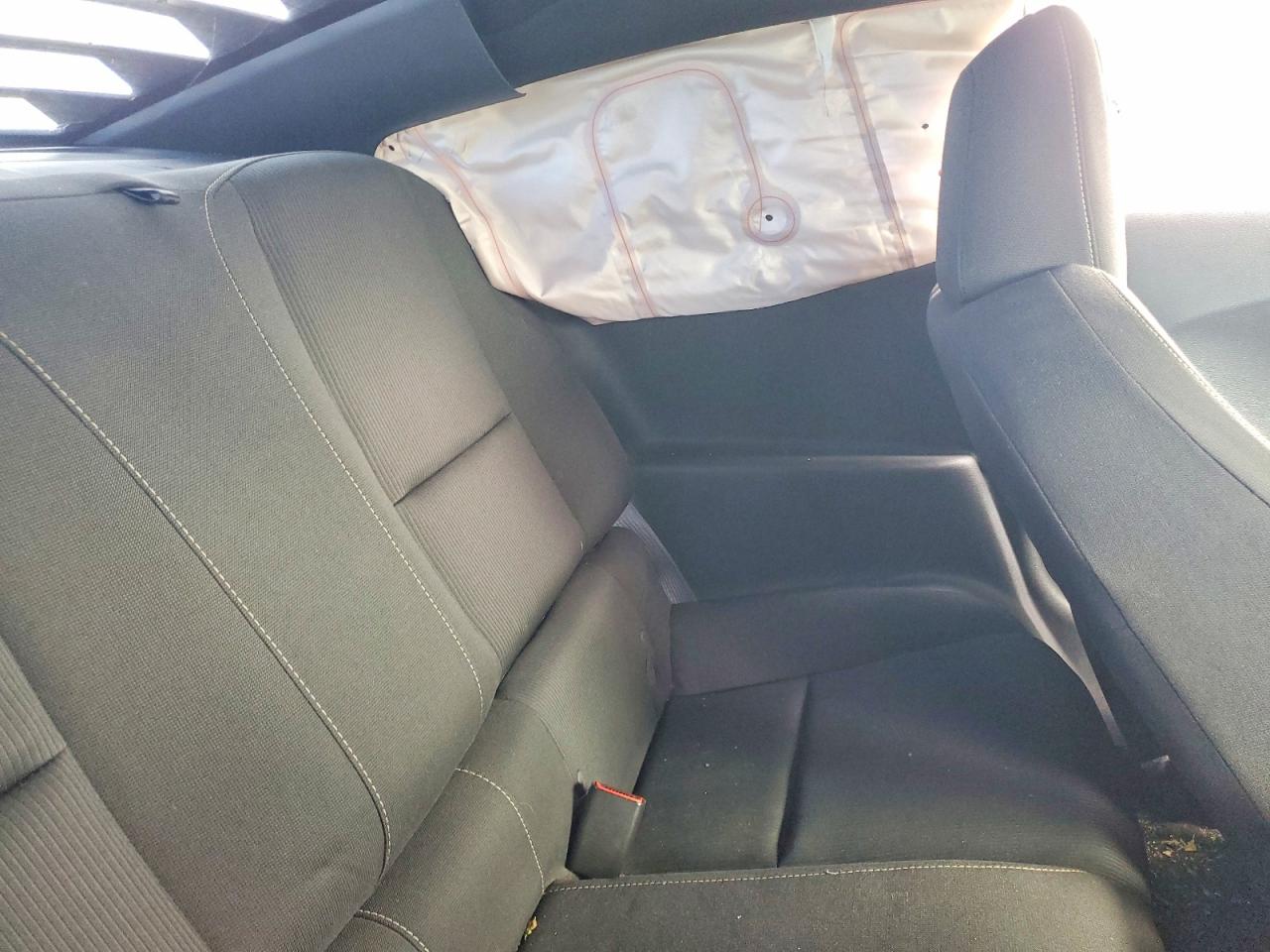 2011 Chevrolet Camaro VIN 2G1FB1ED9B9138644 photo 10
