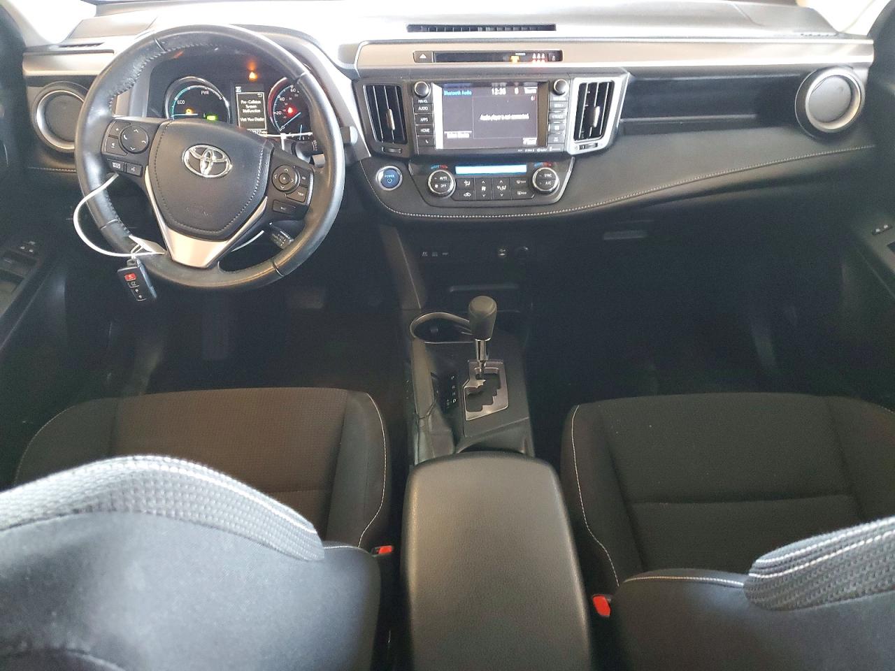 2017 Toyota Rav4 VIN JTMRJREV9HD108778 photo 8