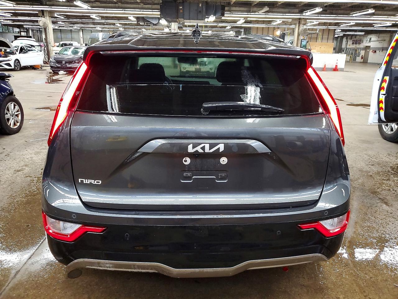2023 Kia Niro VIN KNDCR3L14P5072454 photo 6