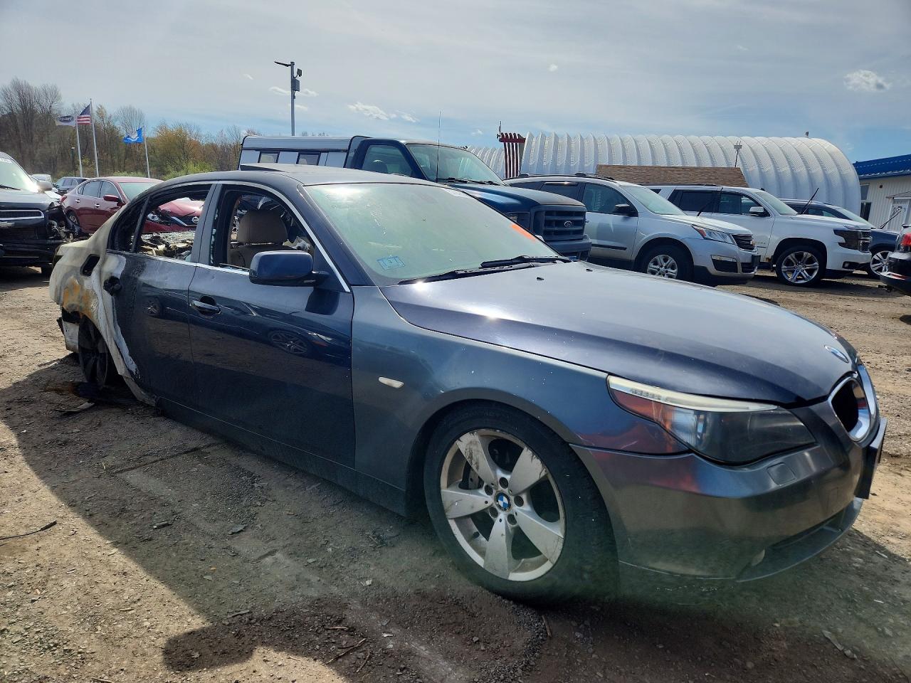 2007 BMW 5 series VIN WBANF33537CW69673 photo 4