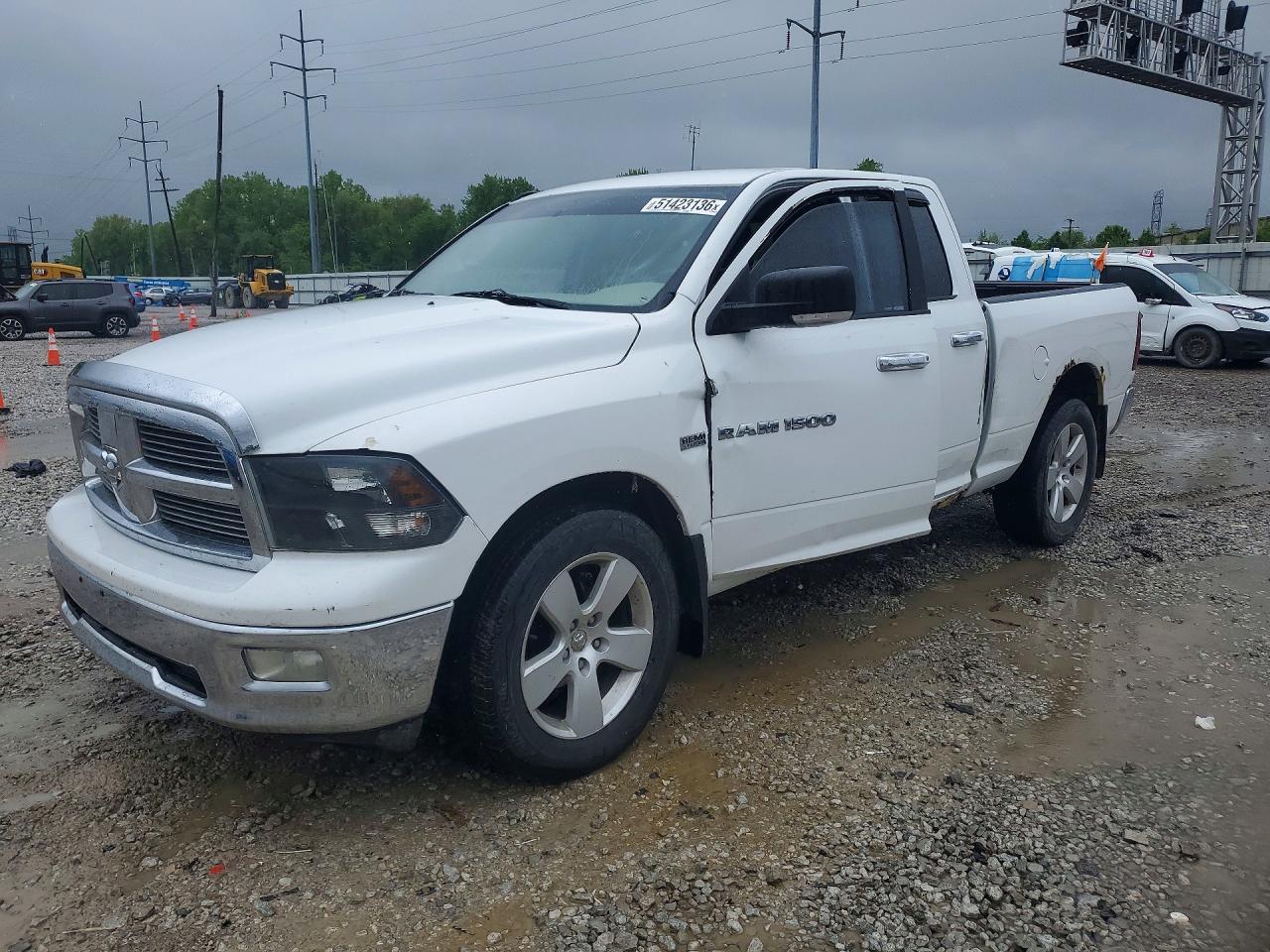 2011 Dodge Ram 1500 VIN 1D7RV1GT9BS599833 photo 1