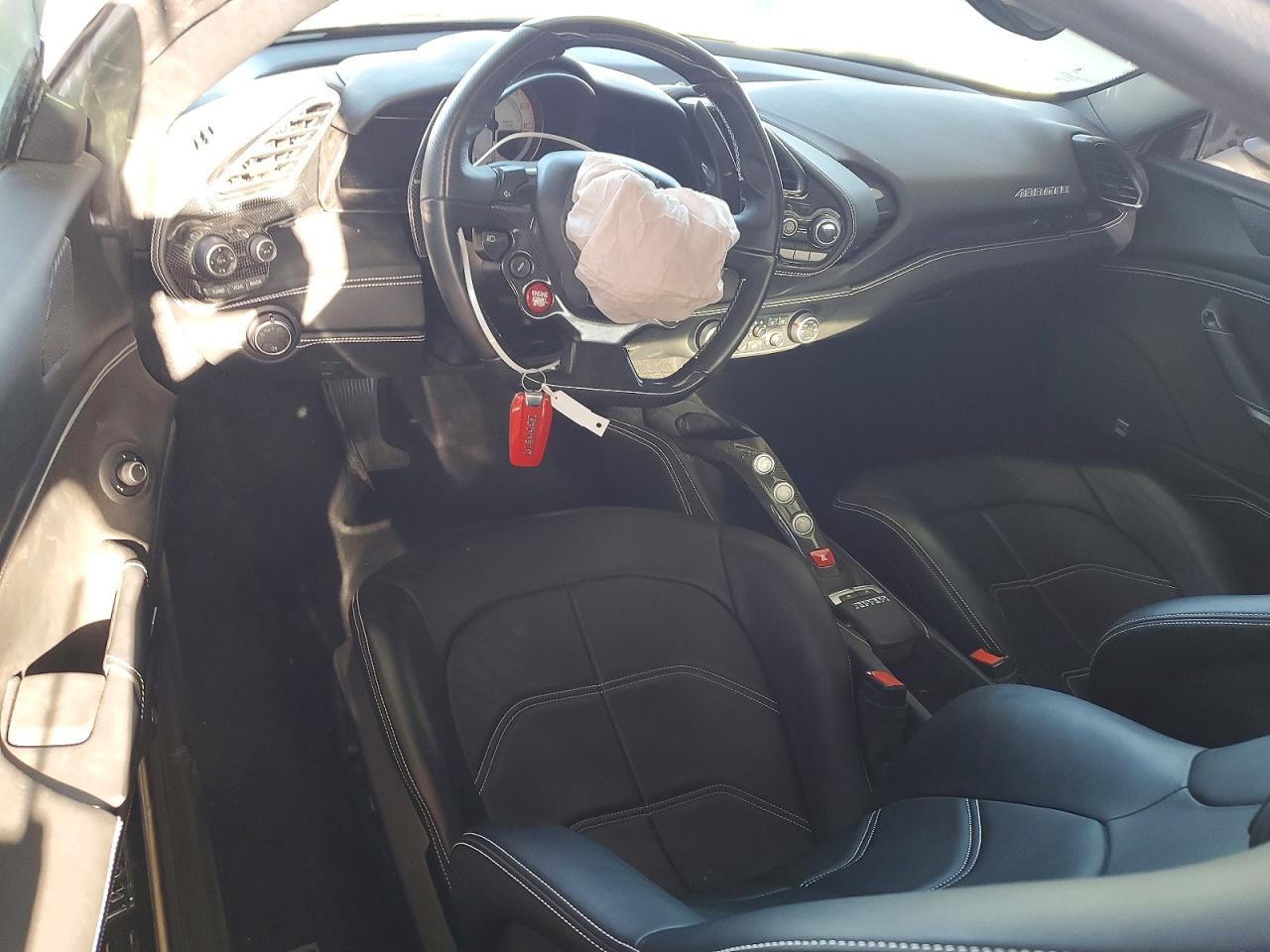 2018 FERRARI All other VIN ZFF79ALA8J0230984 photo 8