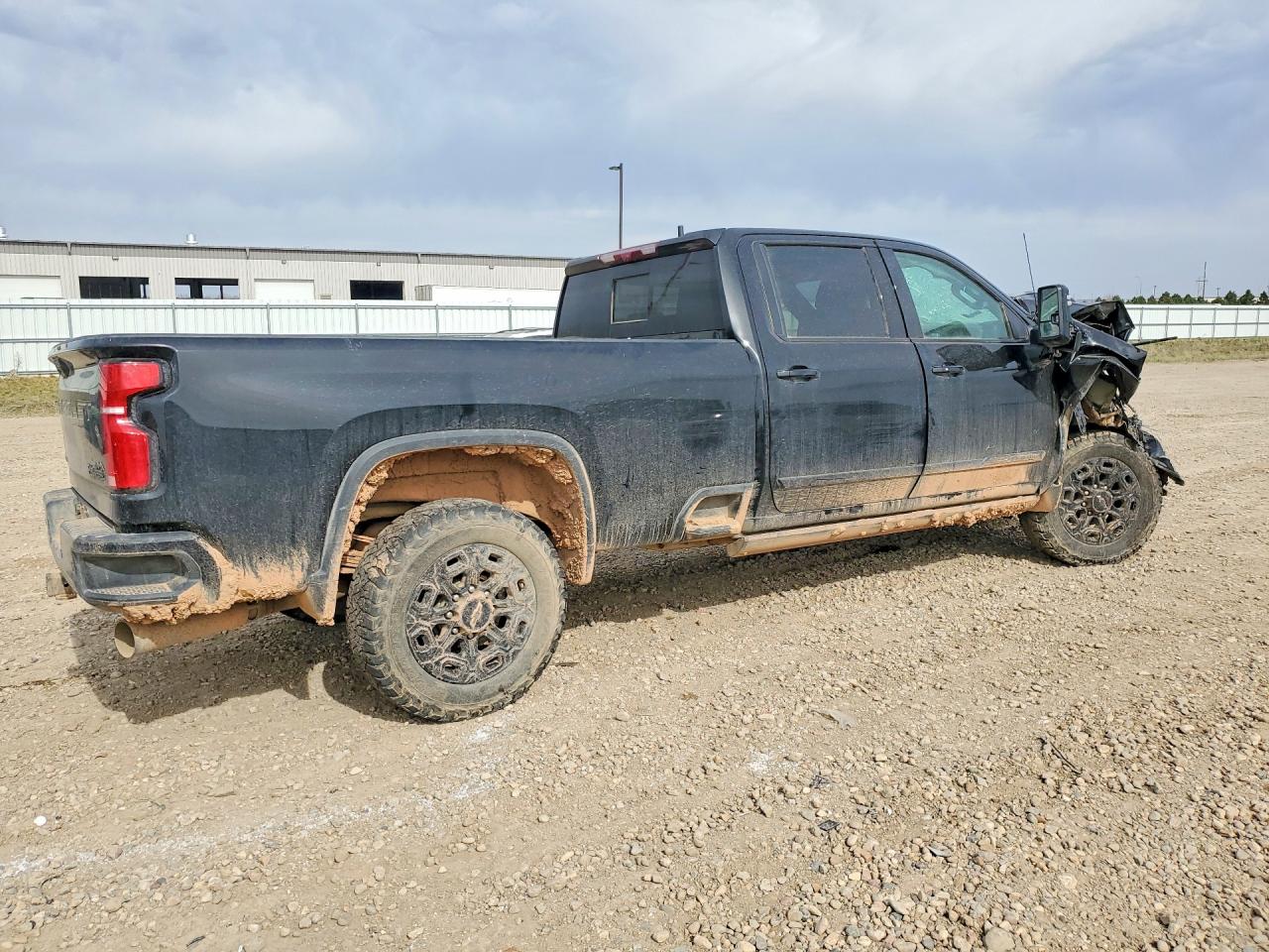 2024 Chevrolet Silverado VIN 1GC4YVEY3RF405379 photo 3