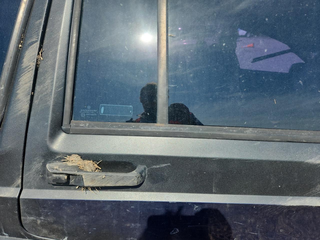 1999 Jeep Cherokee VIN 1J4FF28S4XL634392 photo 10