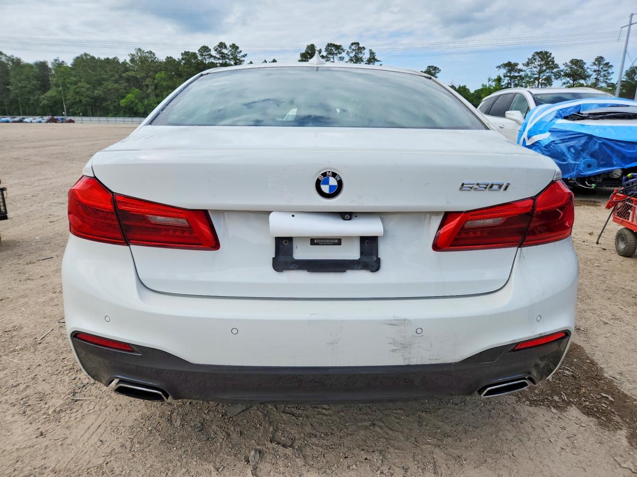 2019 BMW 5 series VIN WBAJA5C52KWW38415 photo 6