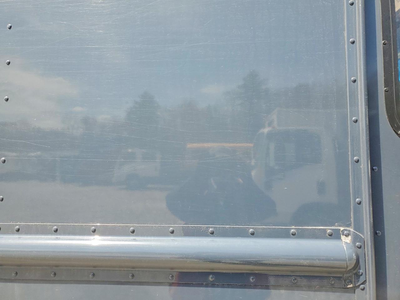 2021 FREIGHTLINER All other VIN 4UZAC2GAXMCMM9417 photo 11