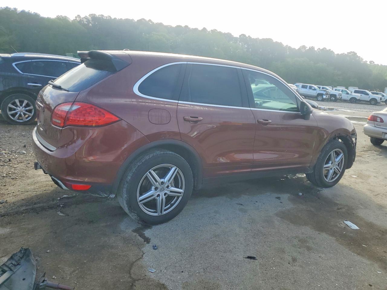 2011 PORSCHE Cayenne VIN WP1AB2A26BLA54803 photo 3