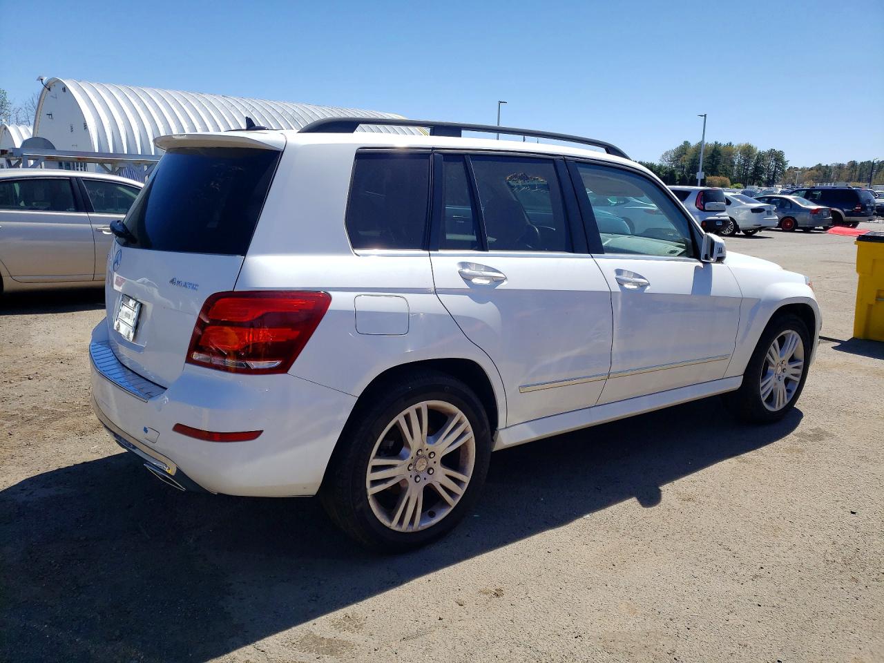 2015 Mercedes-Benz Glk-class VIN WDCGG8JB2FG349132 photo 3