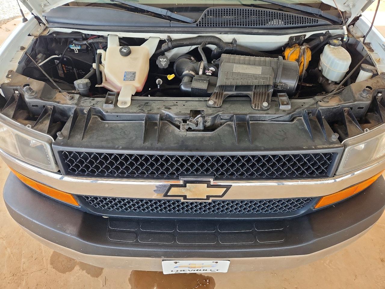 2012 Chevrolet Express VIN 1GAZG1FAXC1148740 photo 12