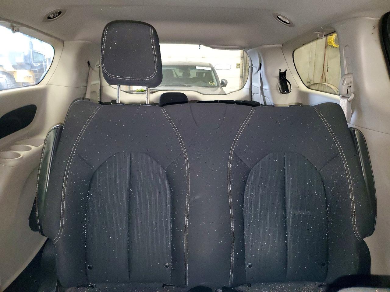2020 Chrysler Minivan VIN 2C4RC1AG8LR105377 photo 10
