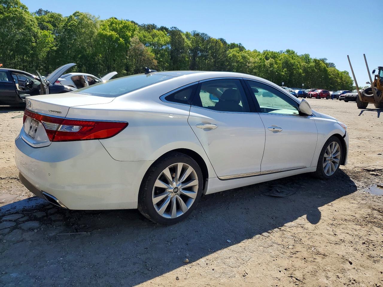 2015 Hyundai Azera VIN KMHFH4JG0FA433242 photo 3