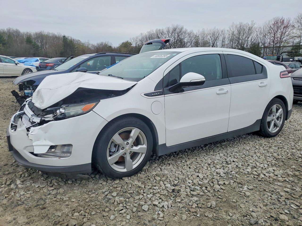 2013 CHEV Volt VIN 1G1RA6E41DU100490 photo 1