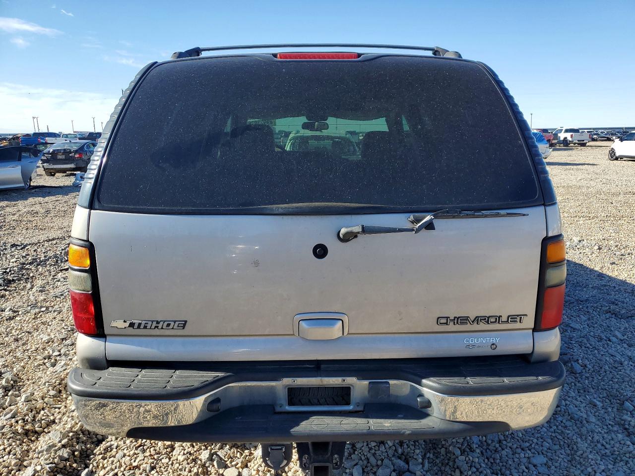2005 Chevrolet Tahoe VIN 1GNEK13T35R221629 photo 6