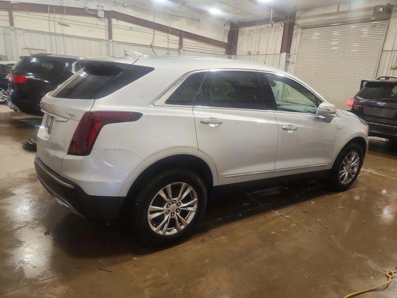 2020 Cadillac Xt5 VIN 1GYKNDRS7LZ199077 photo 3