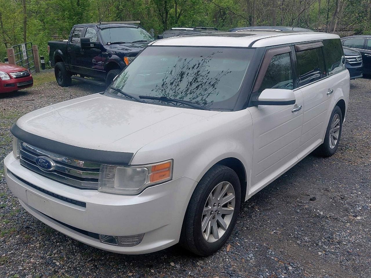 2011 Ford Flex VIN 2FMHK6CC6BBD14867 photo 2