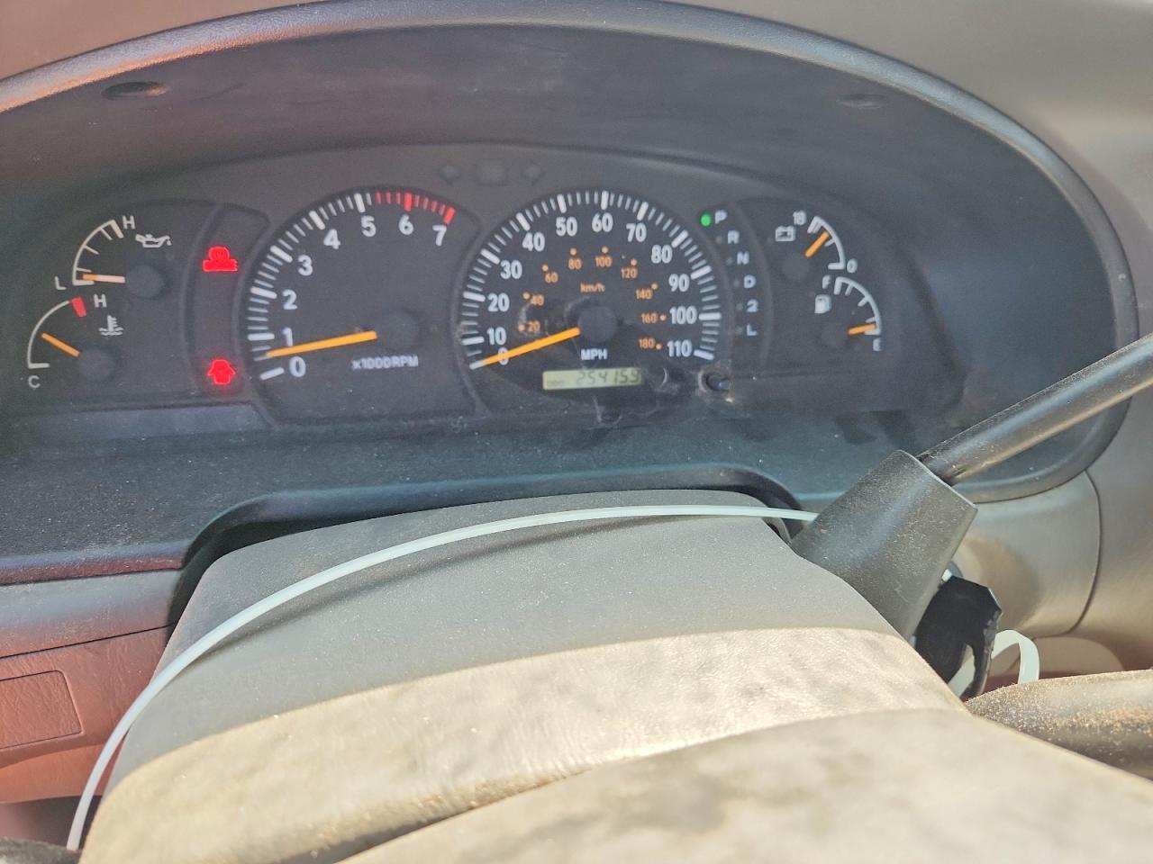 2000 Toyota Tundra VIN 5TBRN3414YS103470 photo 9