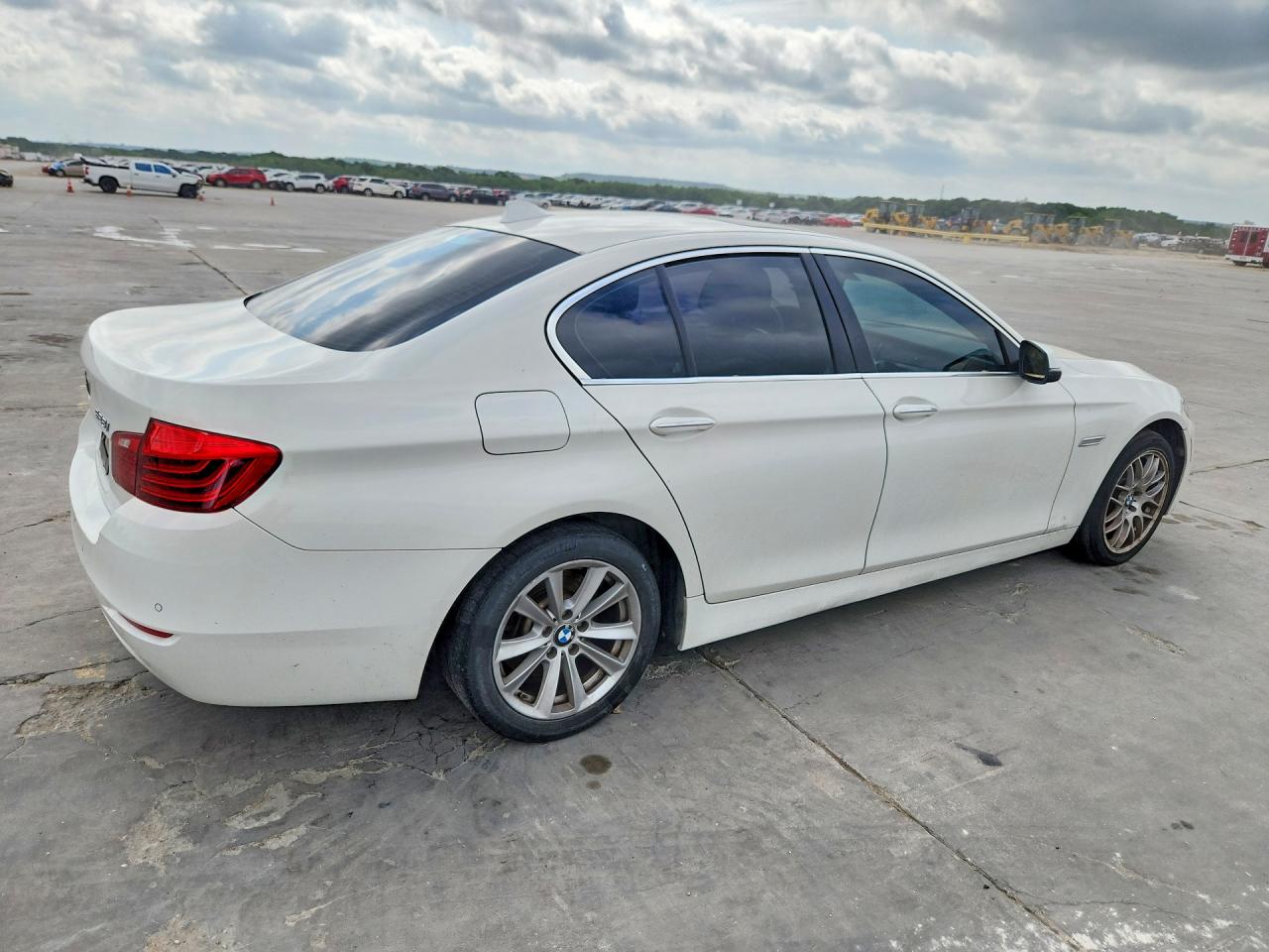 2014 BMW 5 series VIN WBA5A5C56ED506534 photo 3