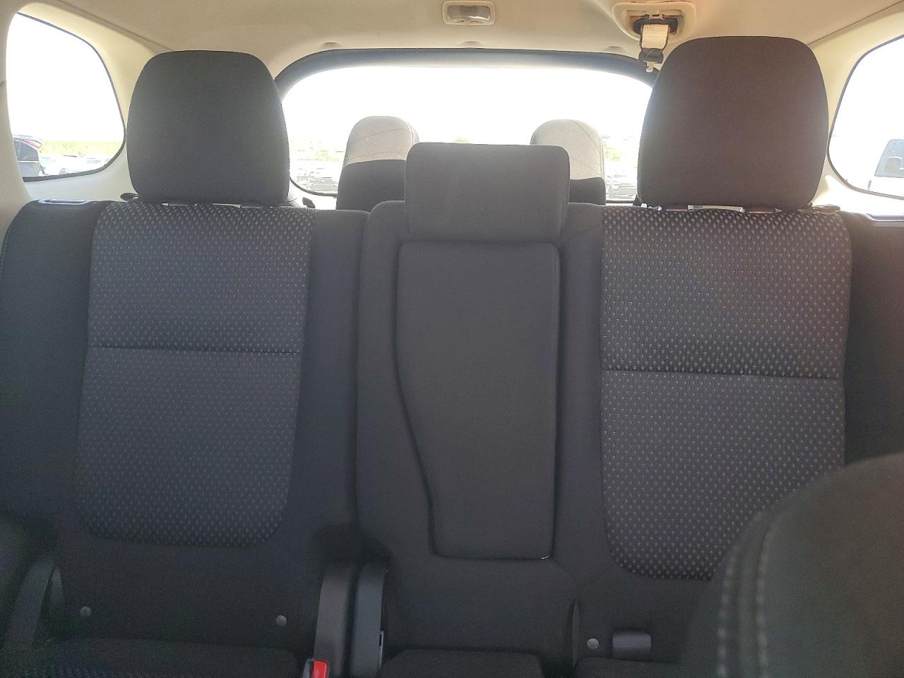 2017 Mitsubishi Outlander VIN JA4AZ2A37HZ015370 photo 10
