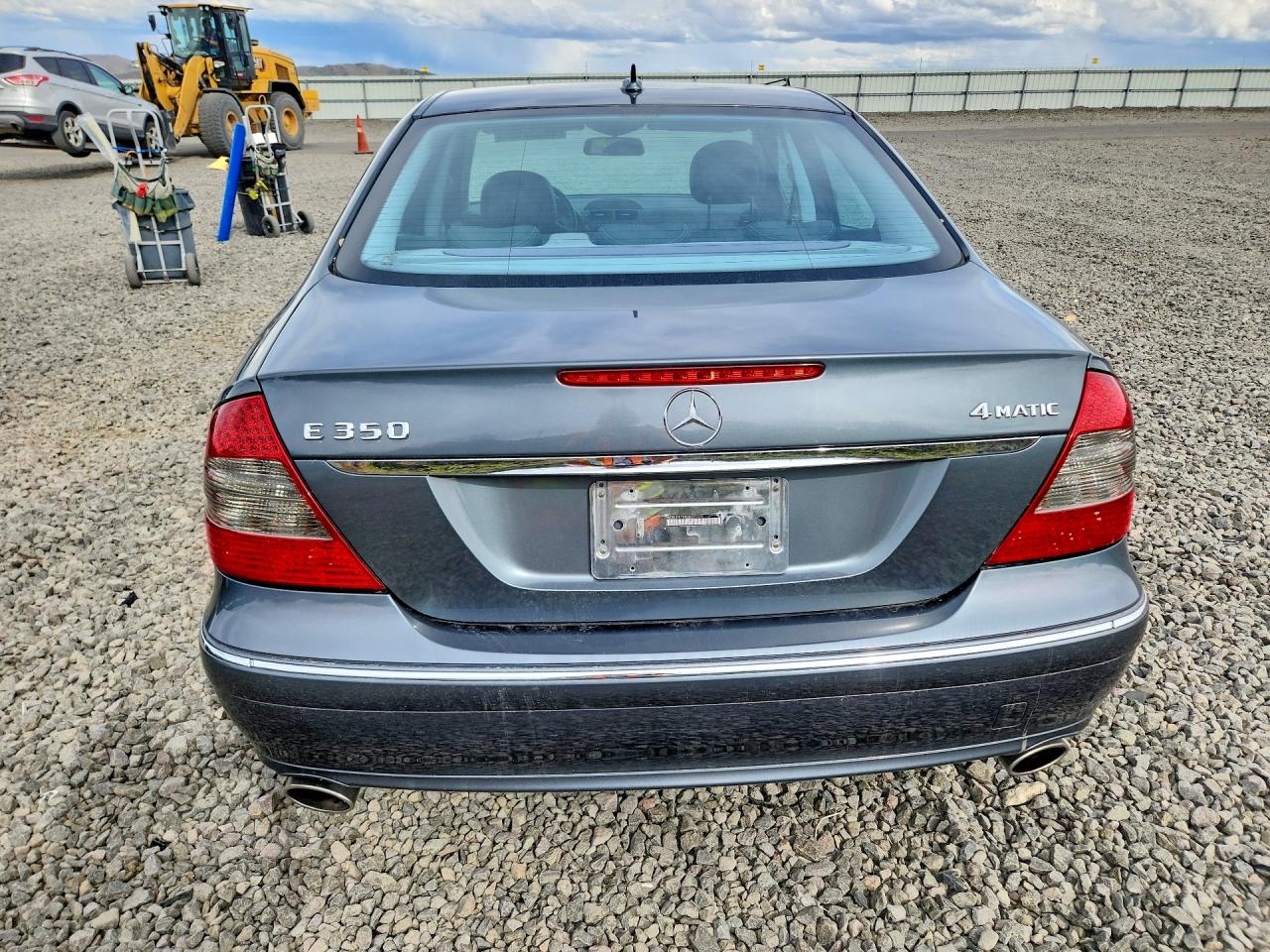 2008 Mercedes-Benz E-class VIN WDBUF87X88B305925 photo 6