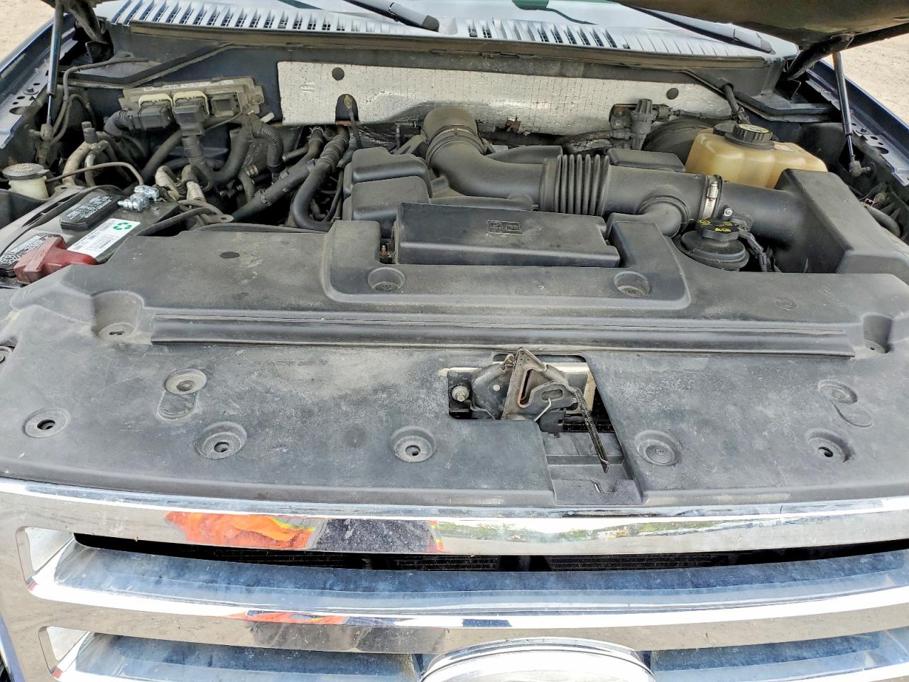 2008 FORD Expedition VIN 1FMFU16578LA33297 photo 12