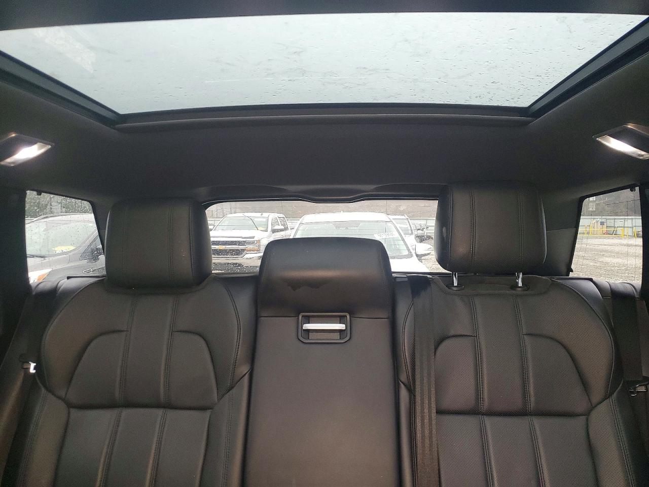 2017 Land Rangerover VIN SALWR2FV7HA129611 photo 10