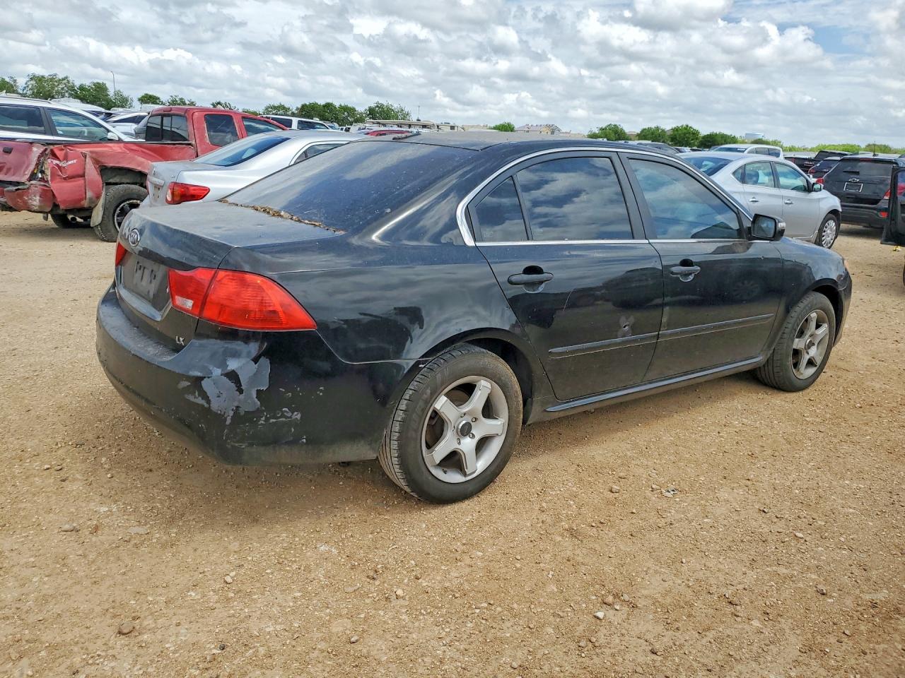 2009 Kia Optima VIN KNAGE228795318550 photo 3