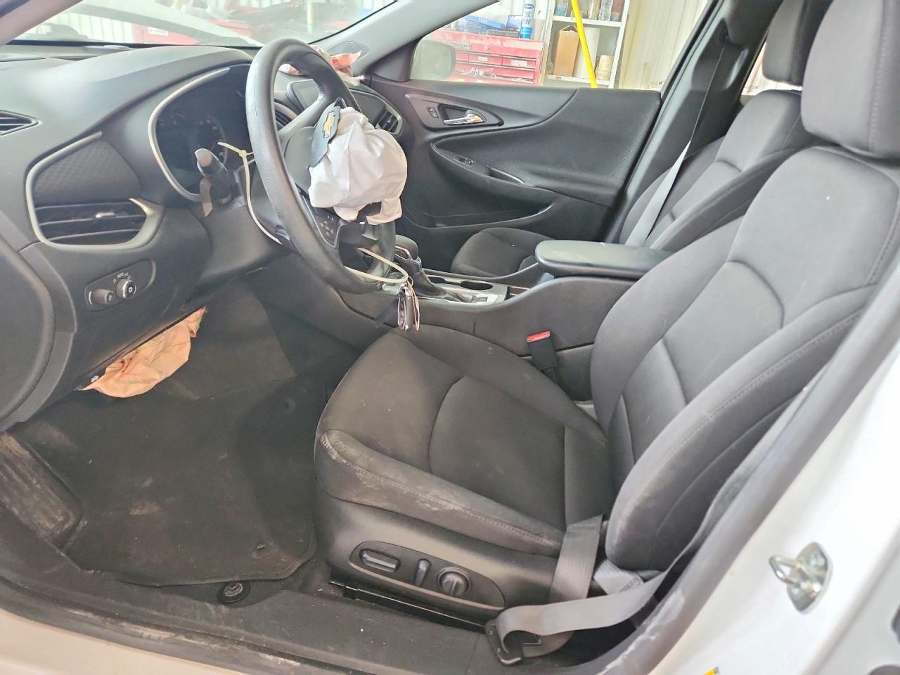 2024 Chevrolet Malibu VIN 1G1ZC5ST2RF148639 photo 7