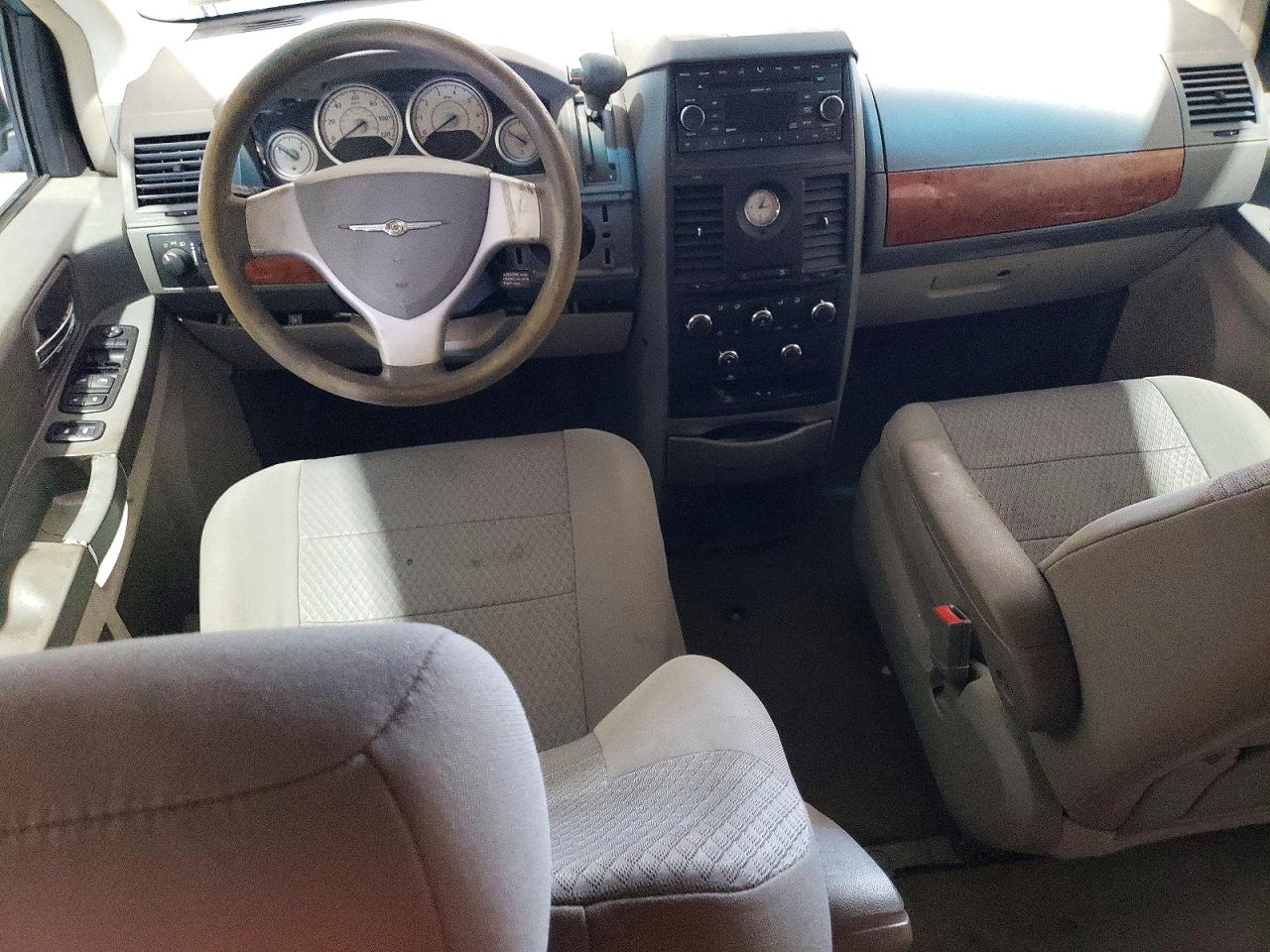 2008 CHRYSLER Minivan VIN 2A8HR44H18R123641 photo 8