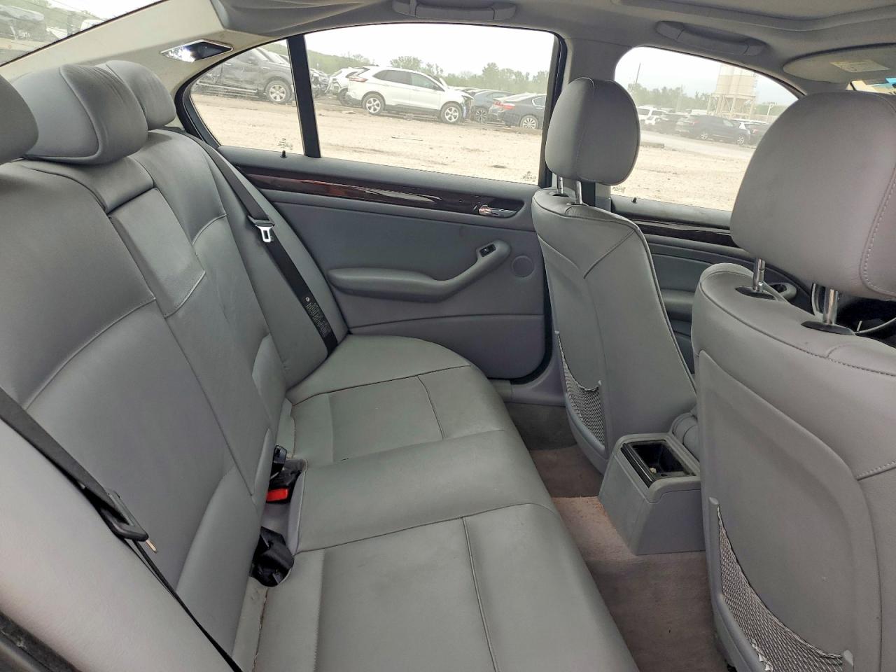 2004 BMW 3 series VIN WBAEU334X4PR10825 photo 10