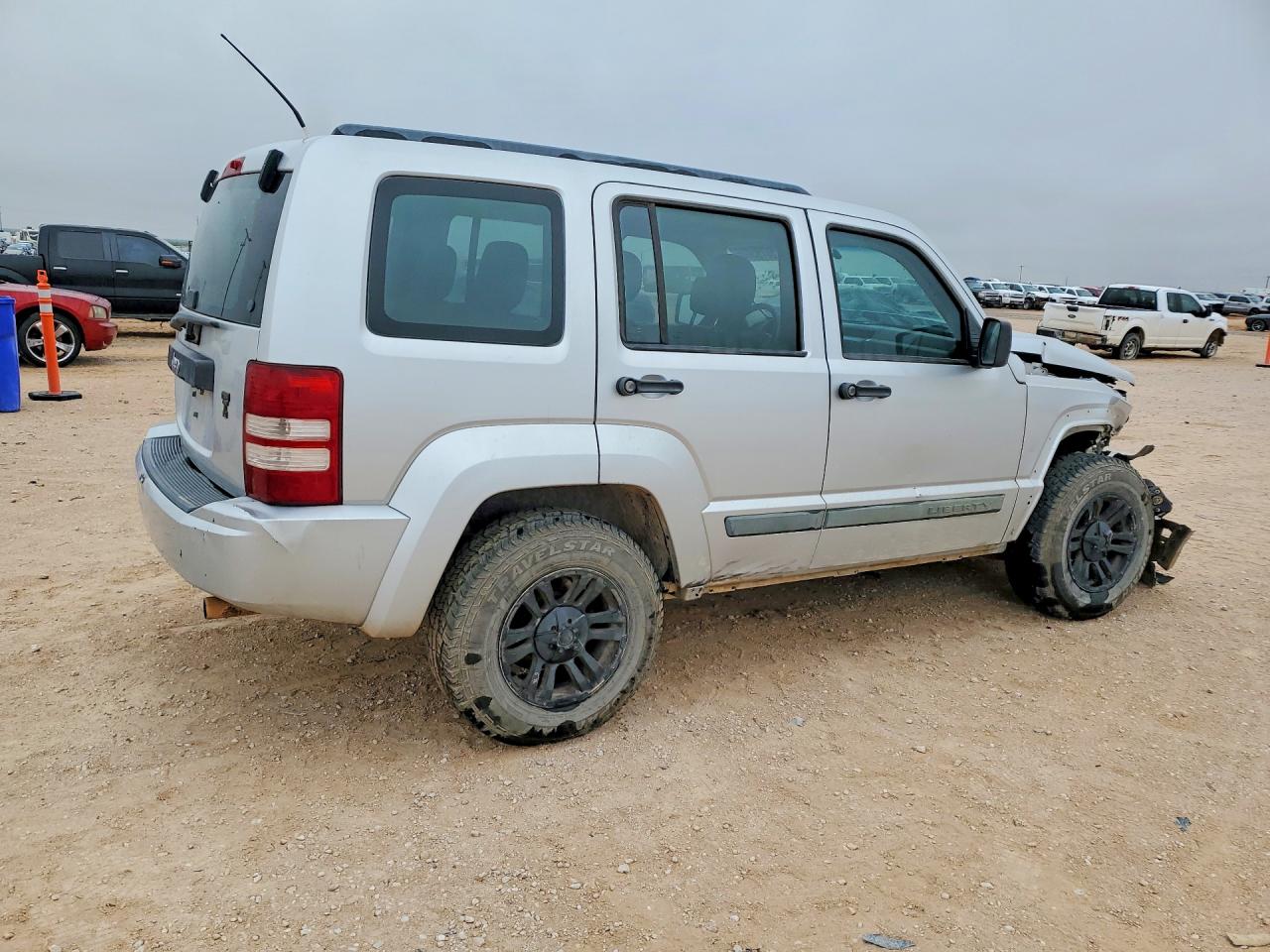 2010 JEEP Liberty VIN 1J4PP2GK7AW106239 photo 3