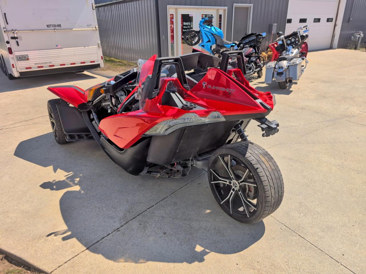 2015 POLARIS Slingshot VIN 57XAAPFA7F5100531 photo 3