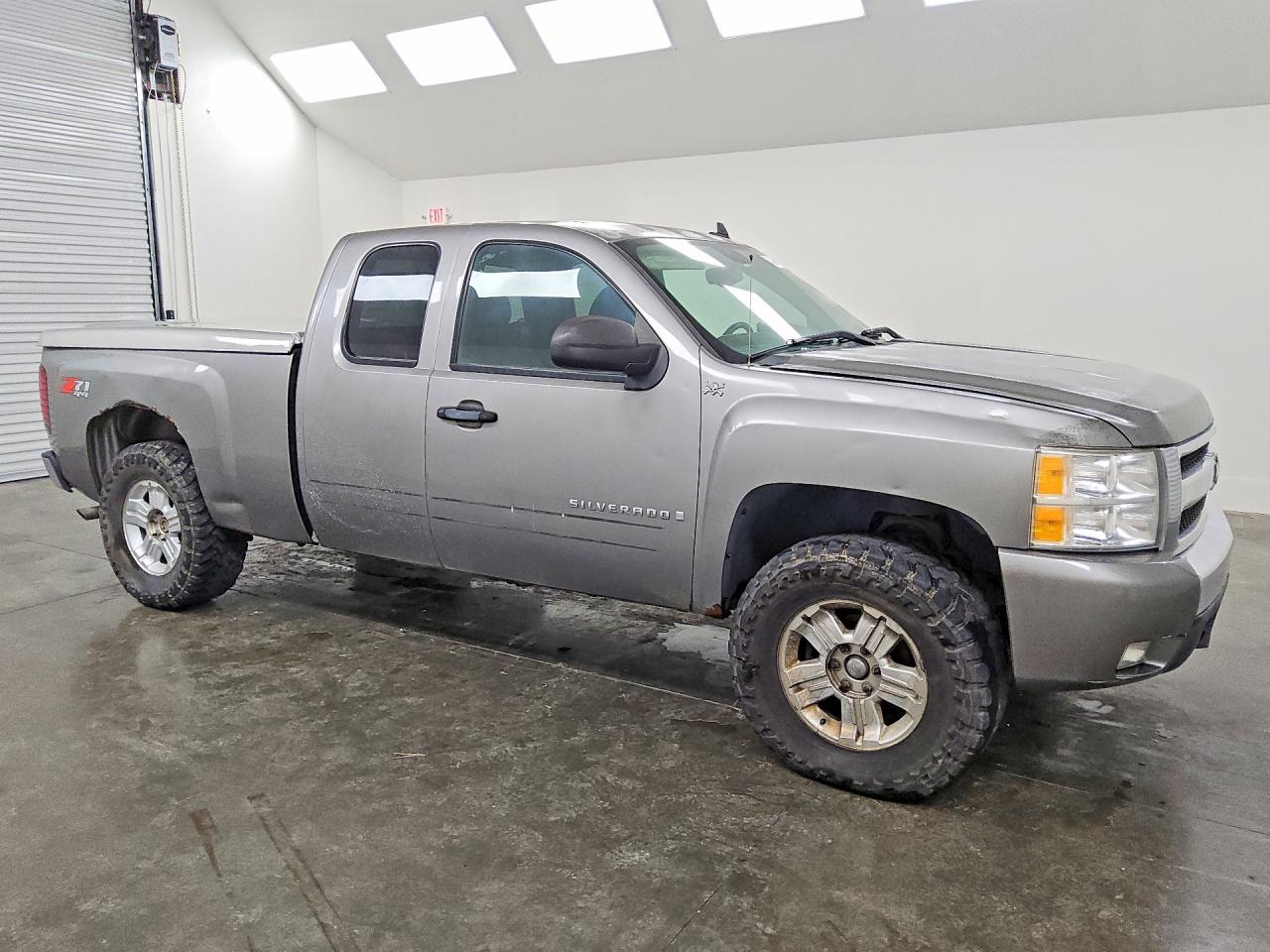 2008 Chevrolet Silverado VIN 2GCEK190781254829 photo 4