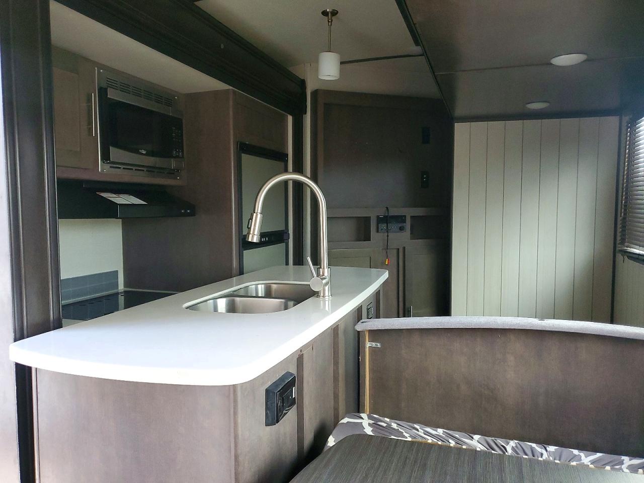 2019 KEYSTONE Trailer VIN 4YDT33127K5351030 photo 5