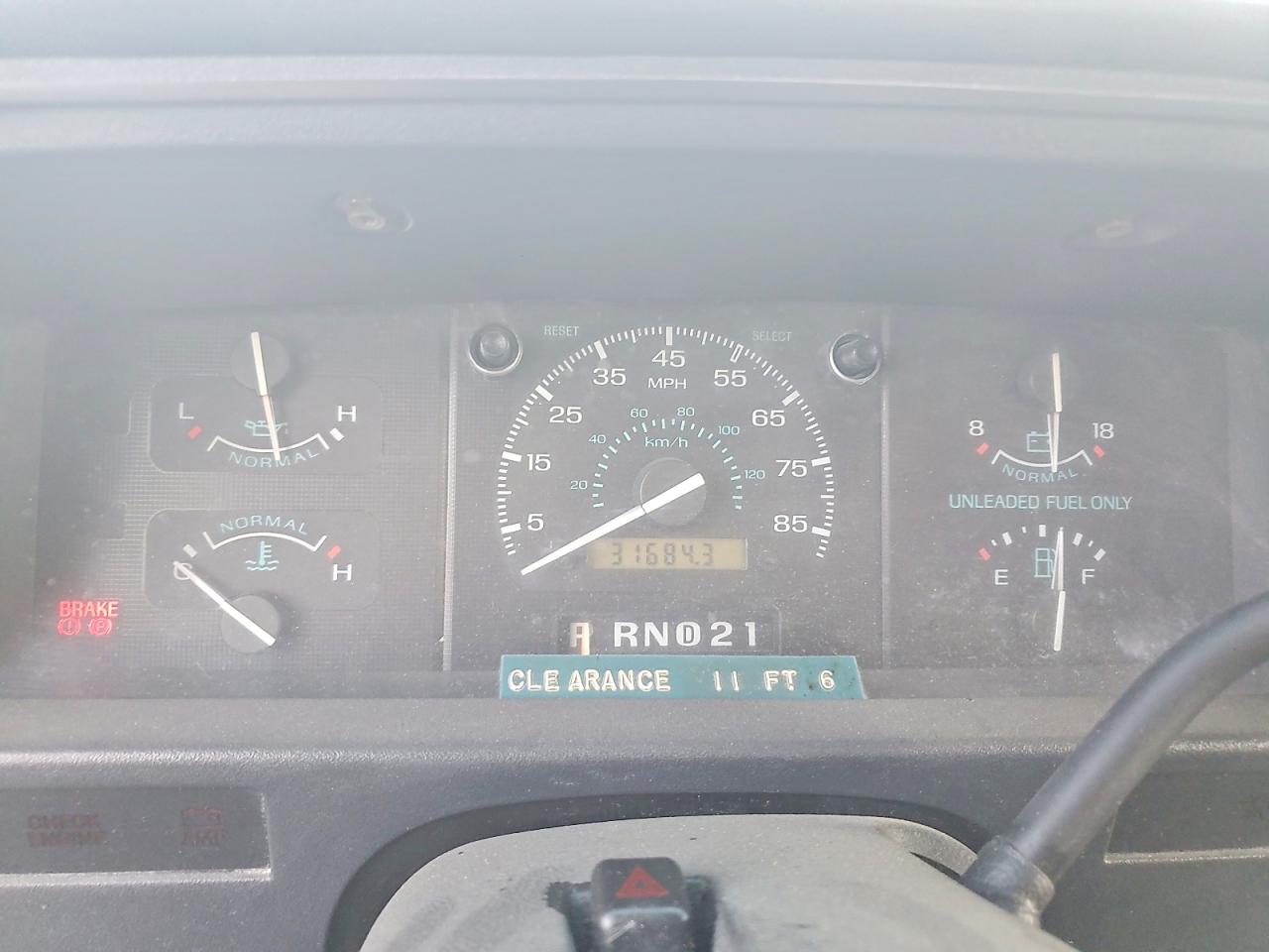 1993 Ford Econoline VIN 1FDKE37H7PHA02097 photo 9