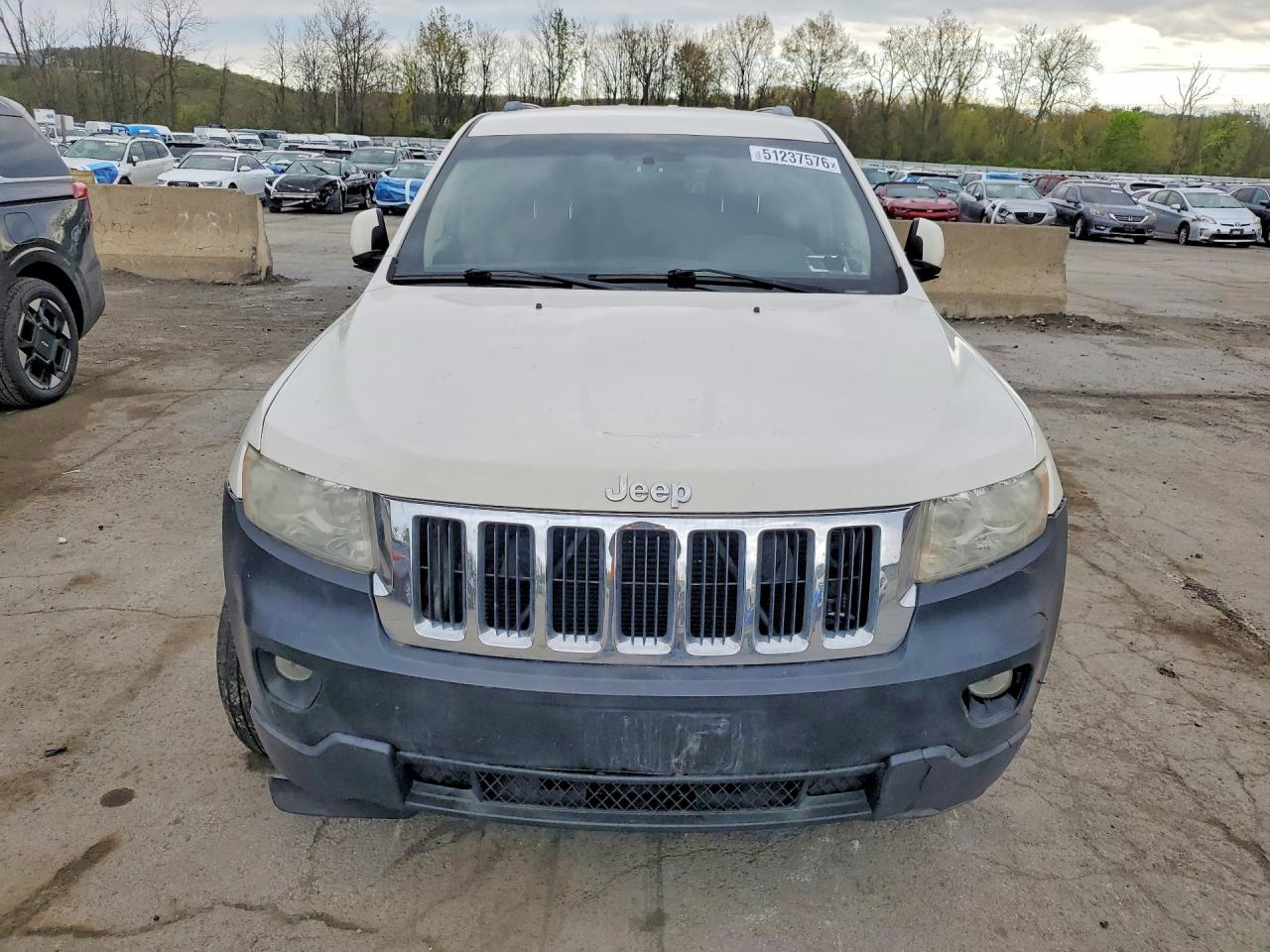 2011 JEEP Cherokee VIN 1J4RR4GG5BC614951 photo 5
